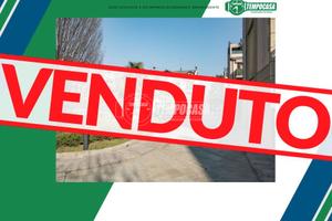 TRILOCALE CON BOX E CANTINA