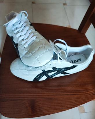 Scarpe Ascics  calcio 