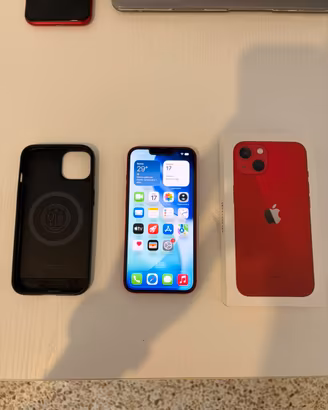 IPhone 13 128GB RED con scatola e accessori