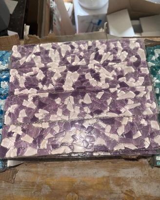 Mosaico in Vetro a Spacco lucido color Viola