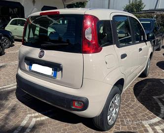 FIAT New Panda 0.9 TwinAir Turbo Natural Power