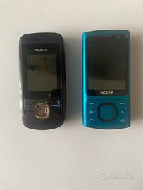 Due cellulari Nokia vintage