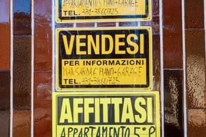 Appartamento e mansarda più relativi garage