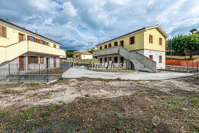 APPARTAMENTO CON 3 CAMERE E 2 BAGNI DI NUOVA COSTR