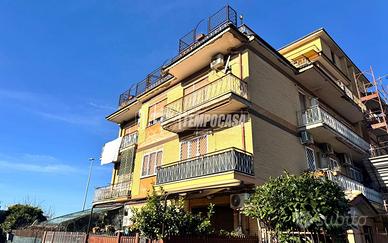 LUMINOSO BILOCALE CON BALCONE