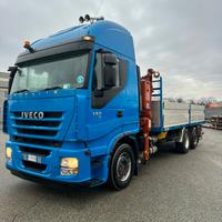IVECO STRALIS 450 CASSONE CON GRU FASSI RETROCABIN