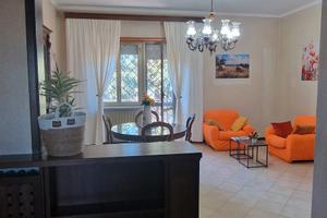 arredato,  elegante e raffinato con garage