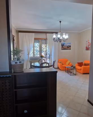 arredato,  elegante e raffinato con garage