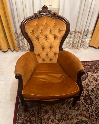 Mobili d’epoca e arredamento classico