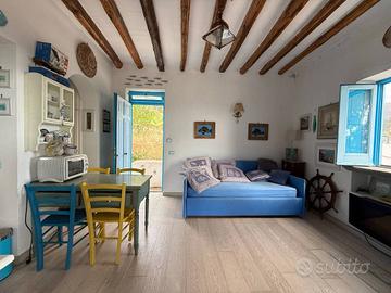 Villa di 115 m² con 5 locali a Lipari