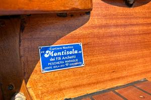 Barca a vela, dingotto Montisola