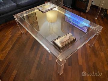 Tavolino da salotto in plexiglass trasparente 