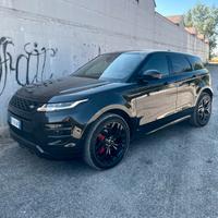 RR Evoque R-Dynamic 180cv Total Black Certificata