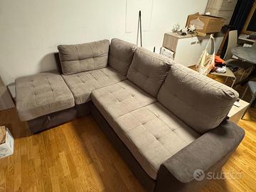 Divano letto con chaise longue, prezzo trattabile