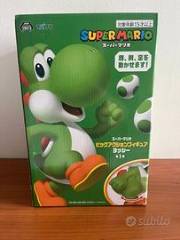 Action figure yoshi