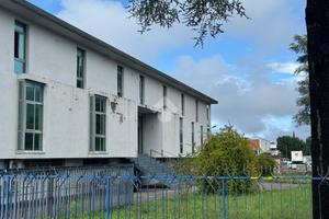 MULTILOCALE A SPELLO