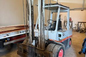 Carrello elevatore