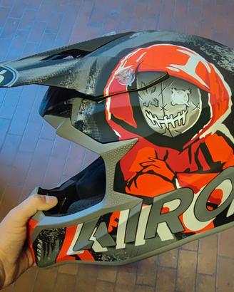 Casco airoh  cross/enduro nuovo
