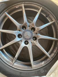 4 Cerchi 17’ e gomme (invernali) mercedes