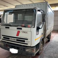 Autocarro EuroCargo  Iveco 100 E18