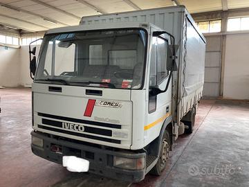 Autocarro EuroCargo  Iveco 100 E18