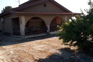 Villetta da ristrutturare