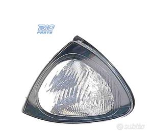 FRECCE ANTERIORI TOYOTA AVENSIS 97-00