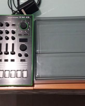 roland tr8
