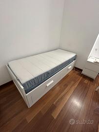 Letto contenitore IKEA + Materasso + comodino
