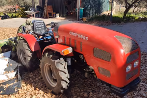 trattore 55 CV OMP snodato con motore Lombardini