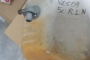 Serbatoio vespa 50 R