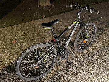 Bicicletta mountain bike 24”