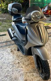 Piaggio Beverly 500