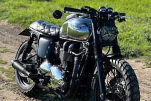 Triumph Bonneville Custom - Gioiellino vero!