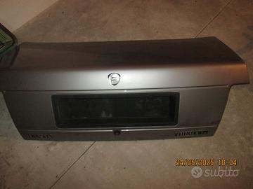 Lancia Thema - cofano posteriore