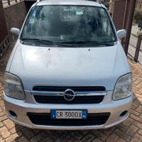 Opel Agila 1.0 12V Edition