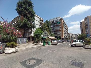 AUTORIMESSA A NAPOLI