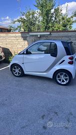 Autovettura smart motore mercedes