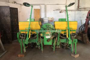 seminatrice mais sfoggia