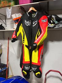 Tuta moto berik