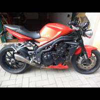 Triumph speed triple 1050 2010