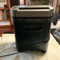 amazon basics 8 sheet microcut shredder