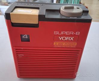 Super 8 Yorx  mod. L6400.