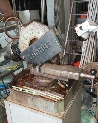 TRONCATRICE PER FERRO