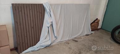 Tavolo da giardino con sedie