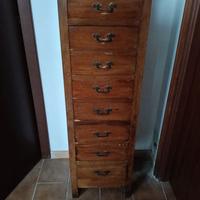 Cassettiera settimanale in legno