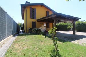 VILLA SINGOLA A CASALGRANDE
