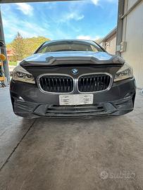 Vendiamo ricambi BMW 216i anno2019