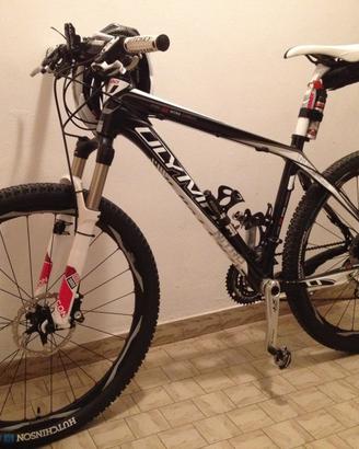 MTB OLYMPIA NITRO FULL CARBON 26