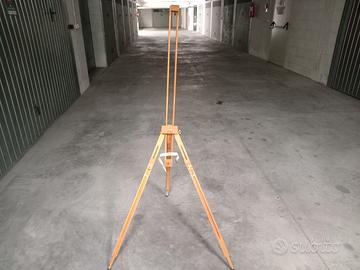 Cavalletto per dipingere quadri